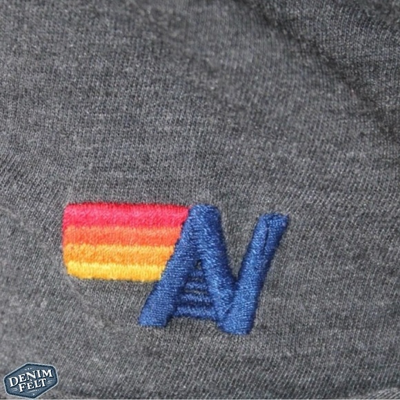 Aviator Nation Women’s Bolt Crop Graphic Tee T-Shirt in Charcoal Beach Travel - Picture 10 of 13